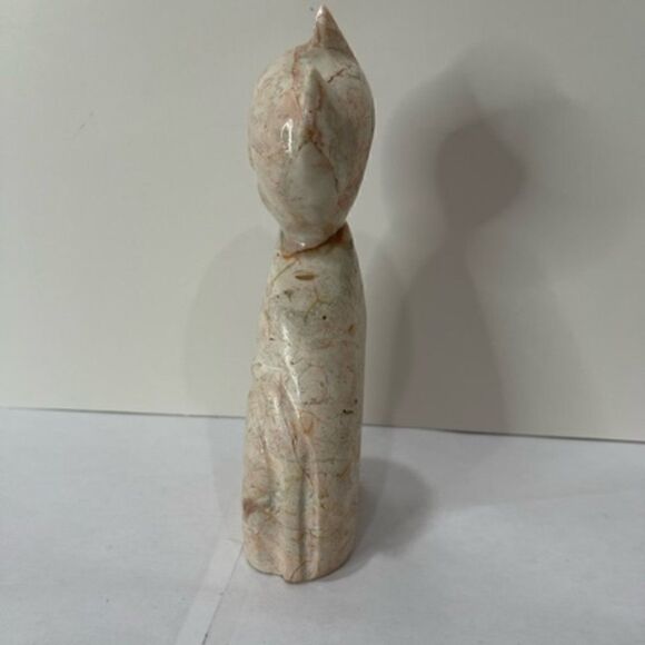 Marble Cat Figurine Large Pink & White Carved Stone  7" by 3" by 1.5" Excellent - Picture 4 of 5
